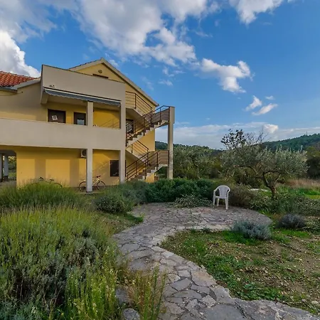 Appartement Jakus