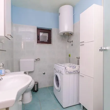 Apartment Jakus Vrsine